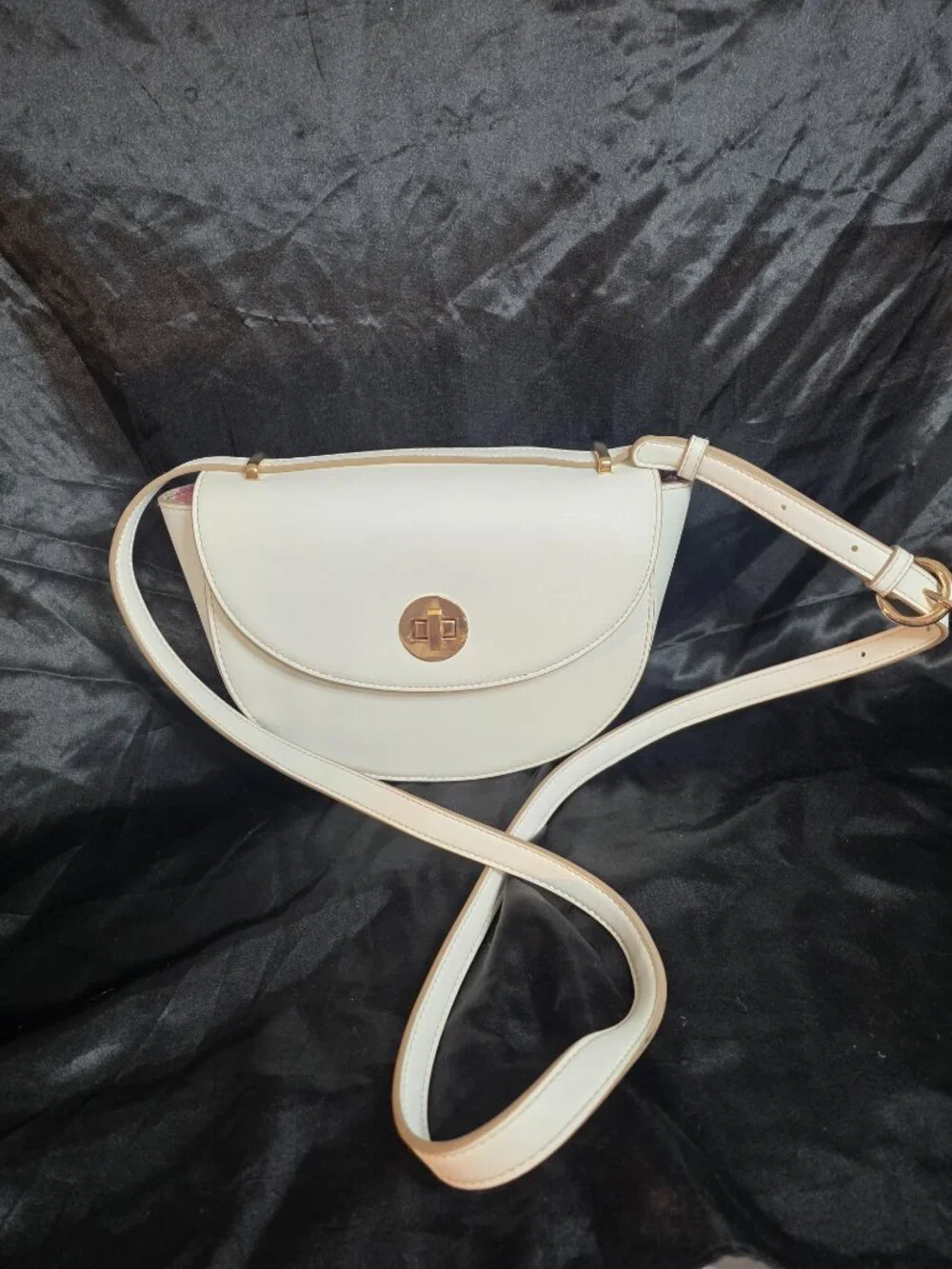 Cato Southern Charm White Saddle Crossbody Bag 10x7x3